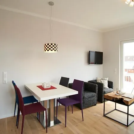 Apartment Eisberg 6 mit Balkon-2